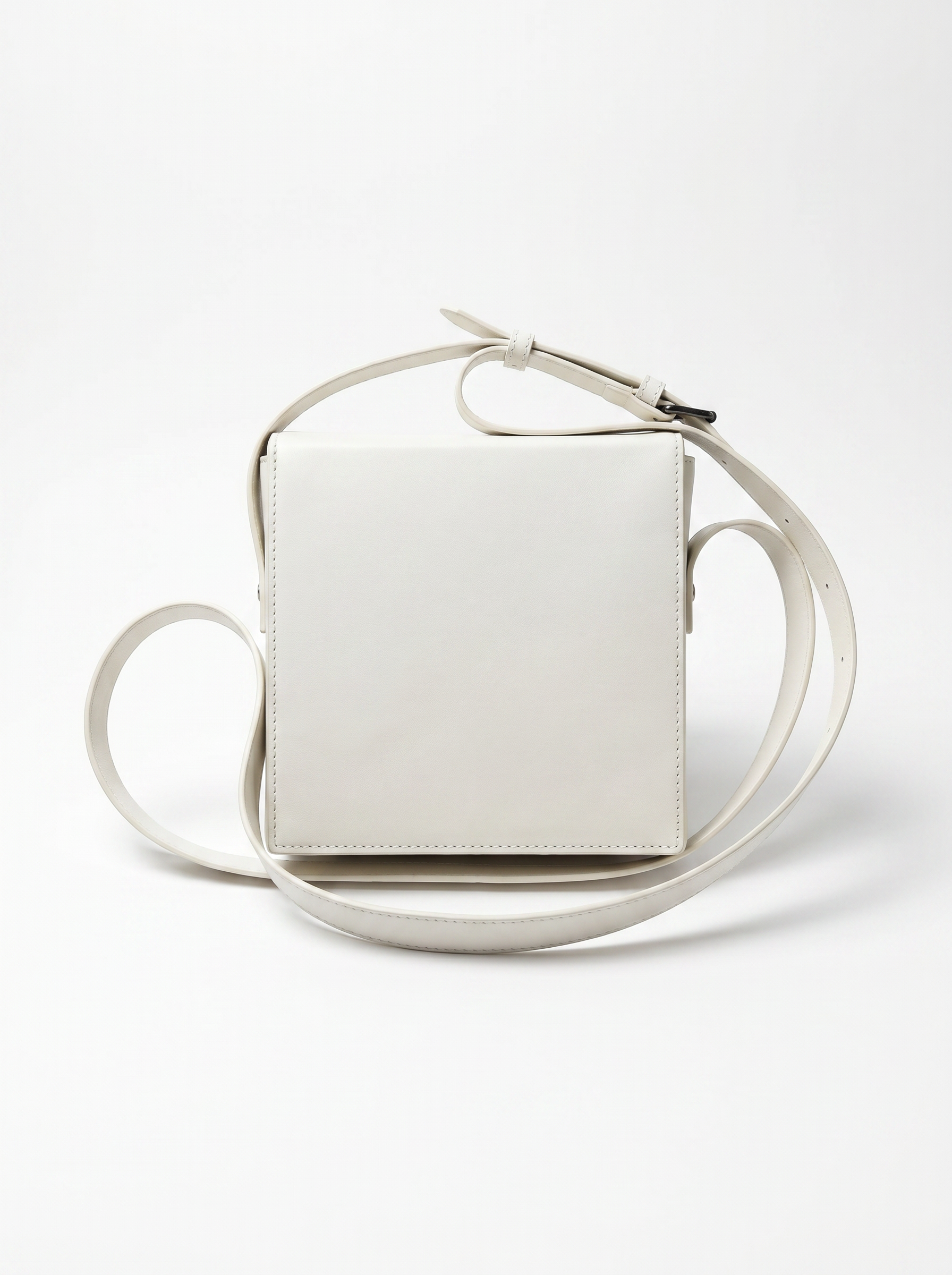 Bolsa Off Saint Studio