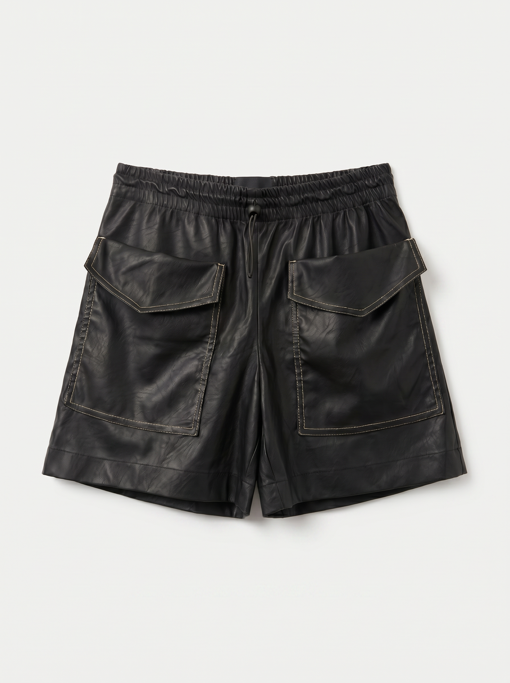 Shorts preto couro sintetico - Sem marca - imagem 1