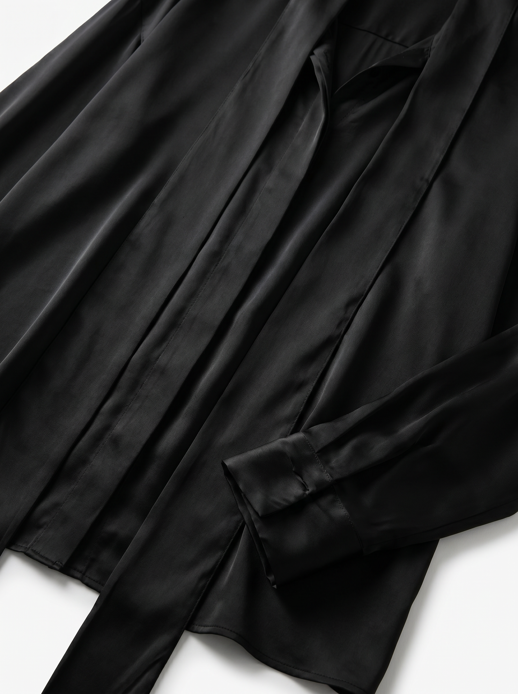 CAMISA PRETA CETIM DONNI PROJECT - imagem 3