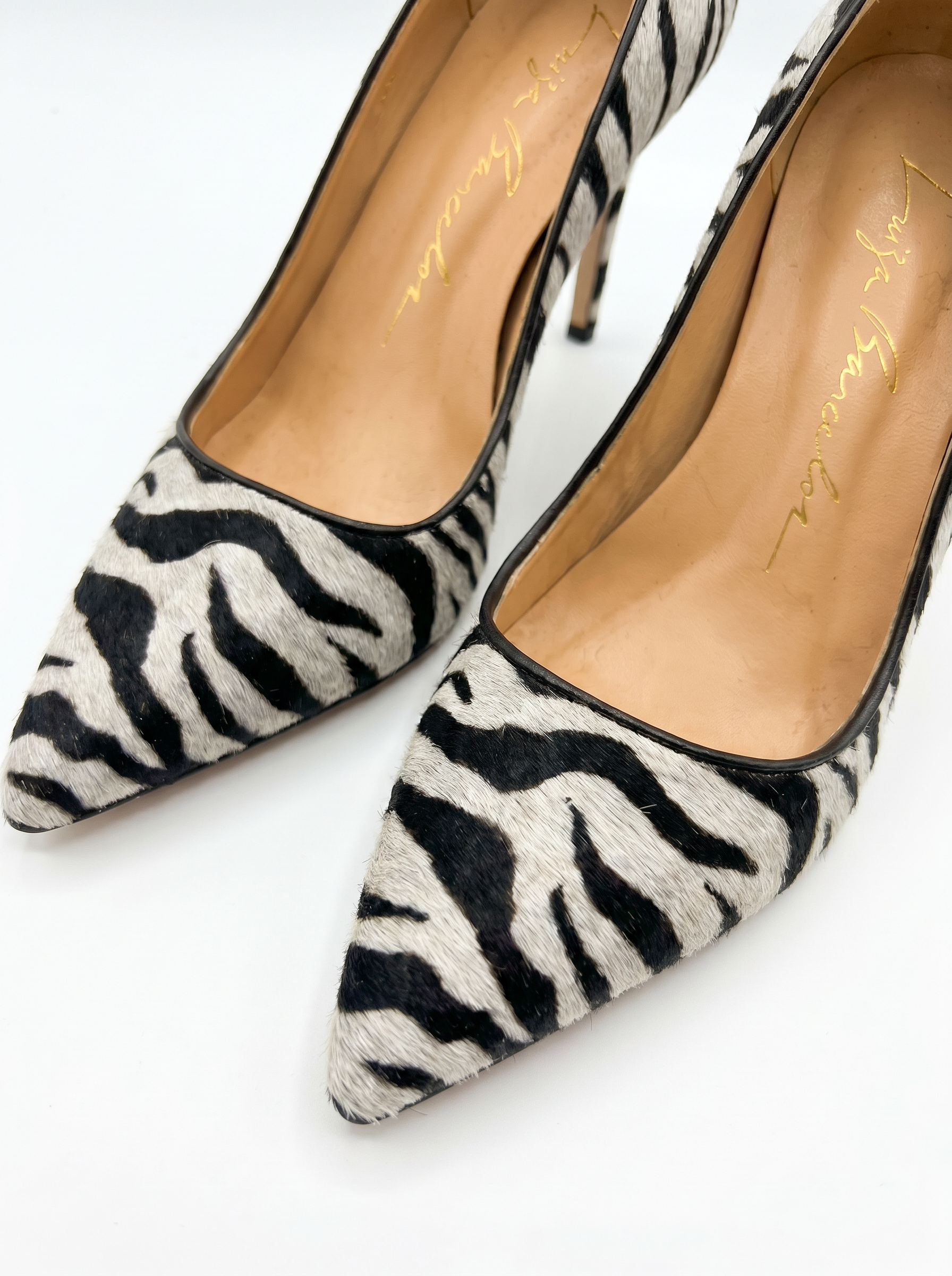 Scarpin zebra - Luiza Barcelos - imagem 4