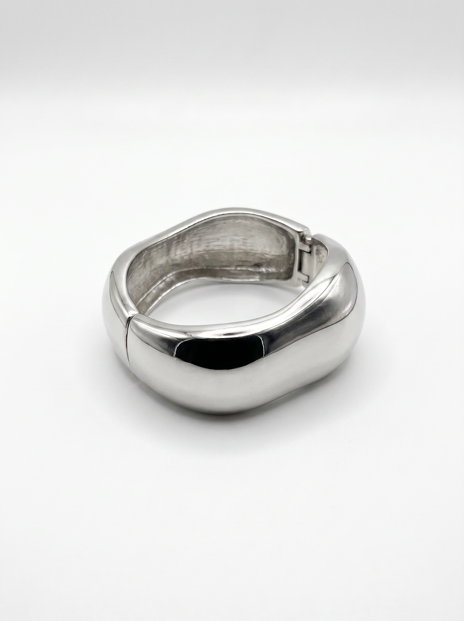 BRACELETE PRATEADO ONDULAR - imagem 1