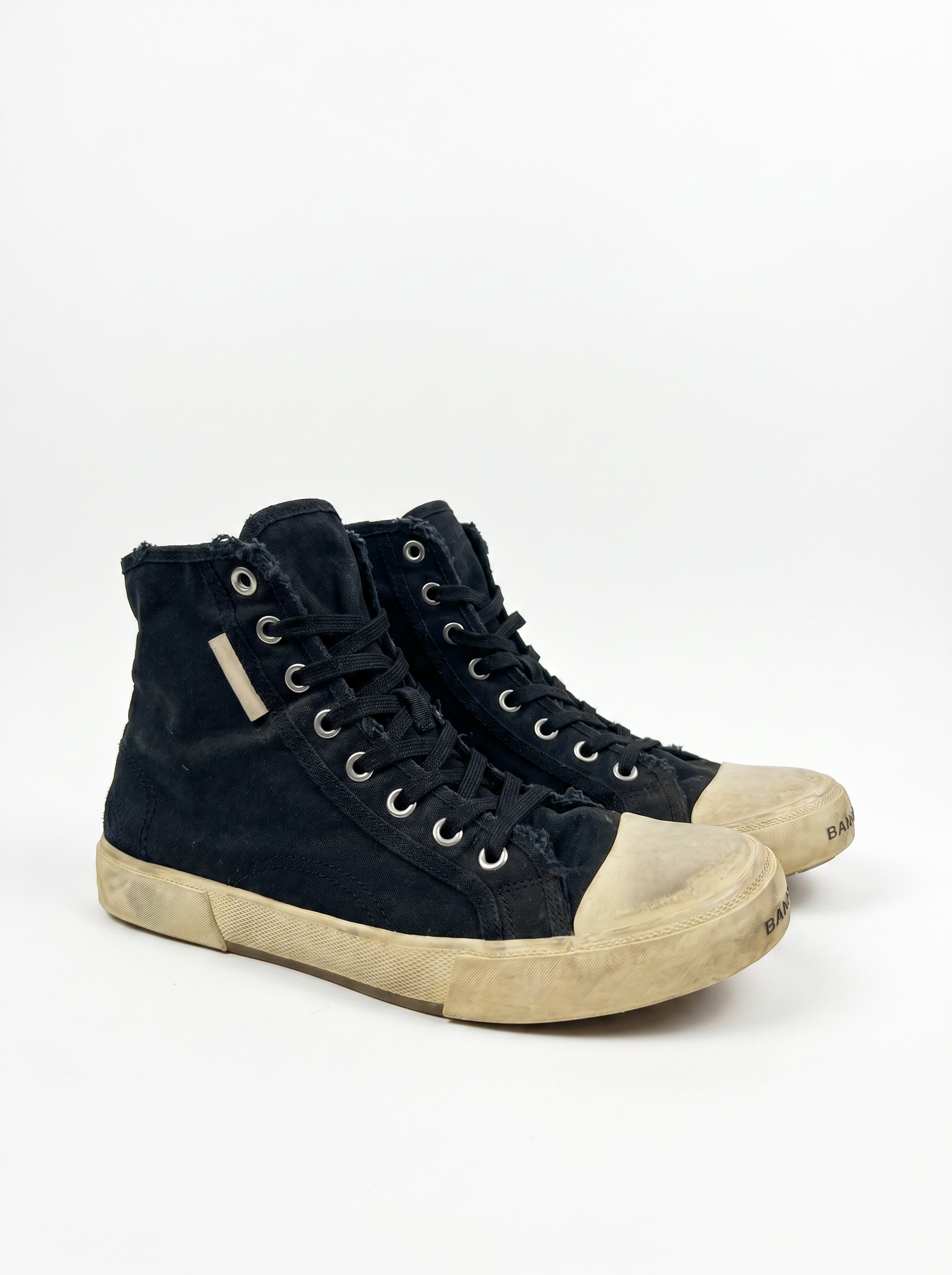 Tenis preto - Balenciaga - imagem 1