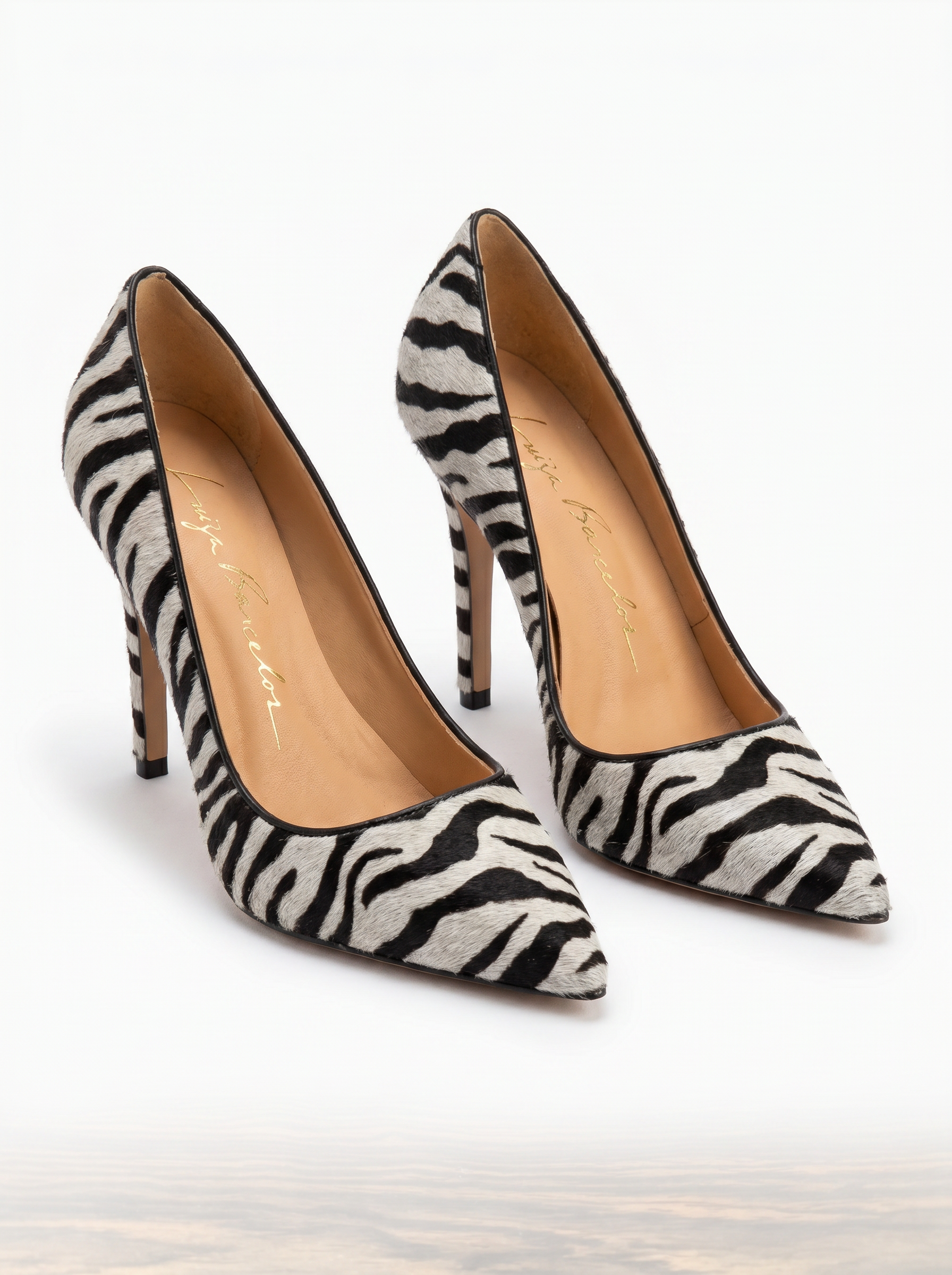 Scarpin zebra - Luiza Barcelos - imagem 2