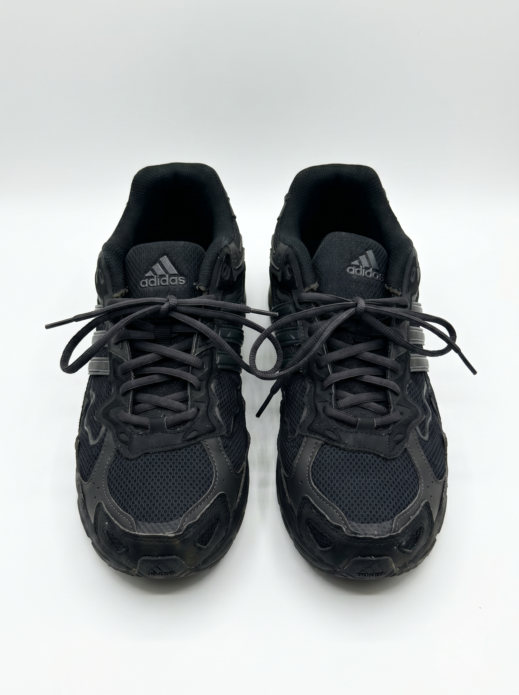 Tenis preto esportivo - Adidas - imagem 1