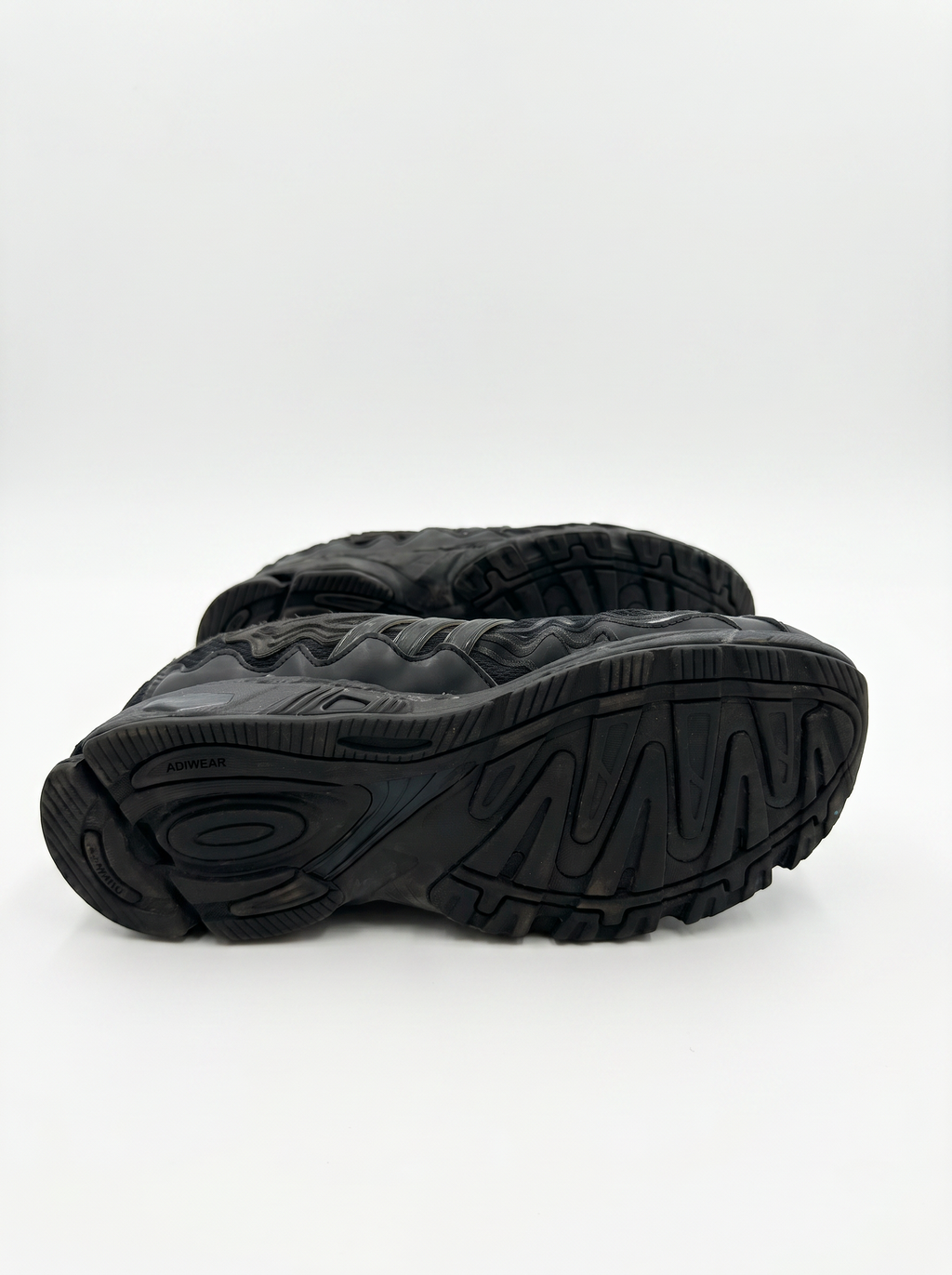Tenis preto esportivo - Adidas - imagem 3