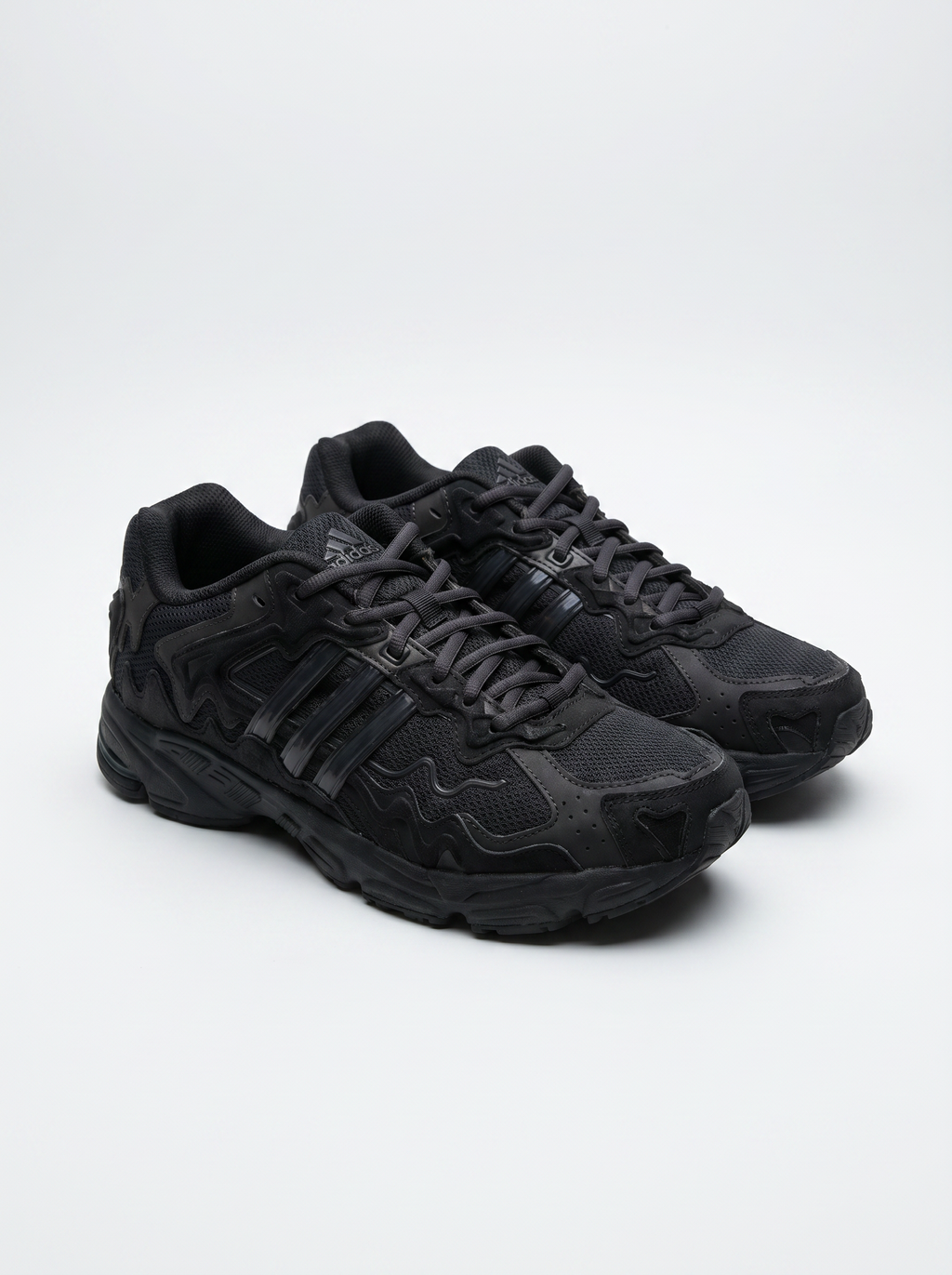 Tenis preto esportivo - Adidas - imagem 4