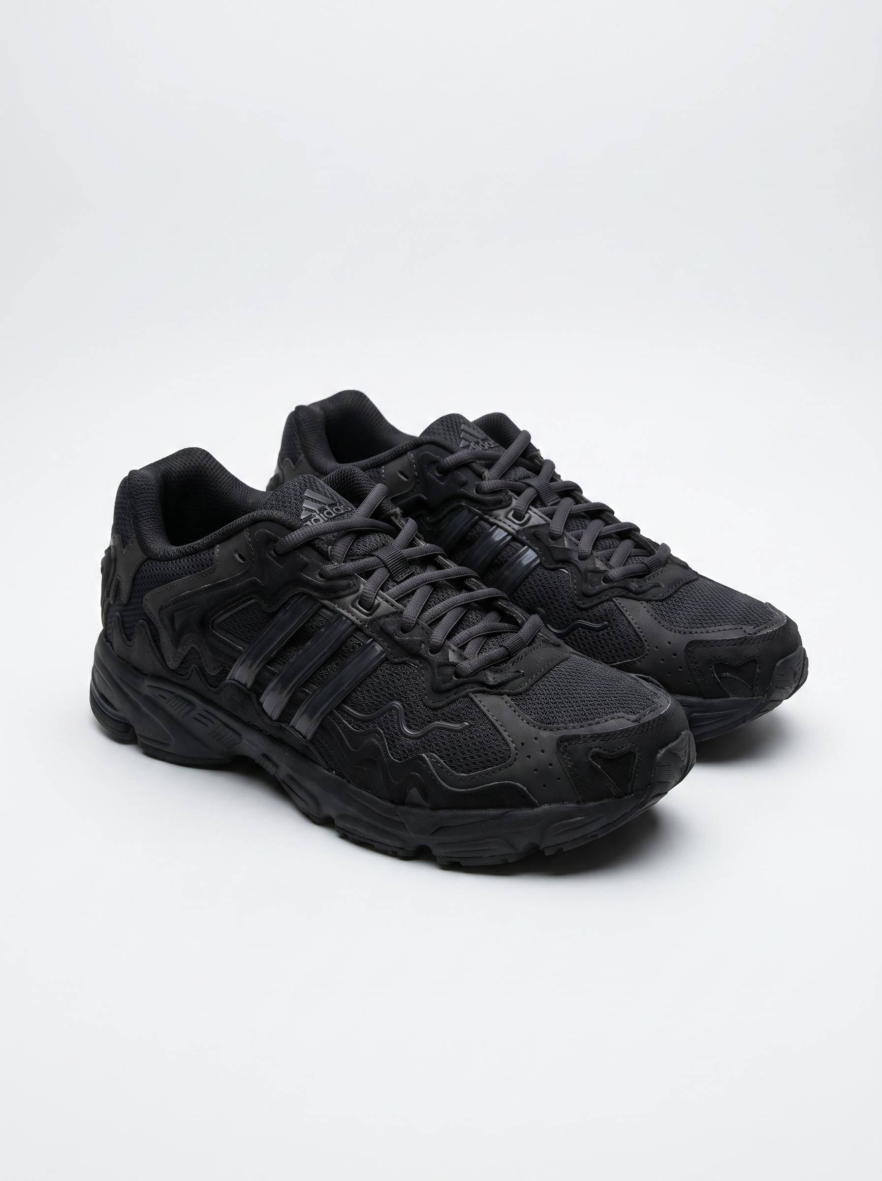 Tenis preto esportivo - Adidas - imagem 4