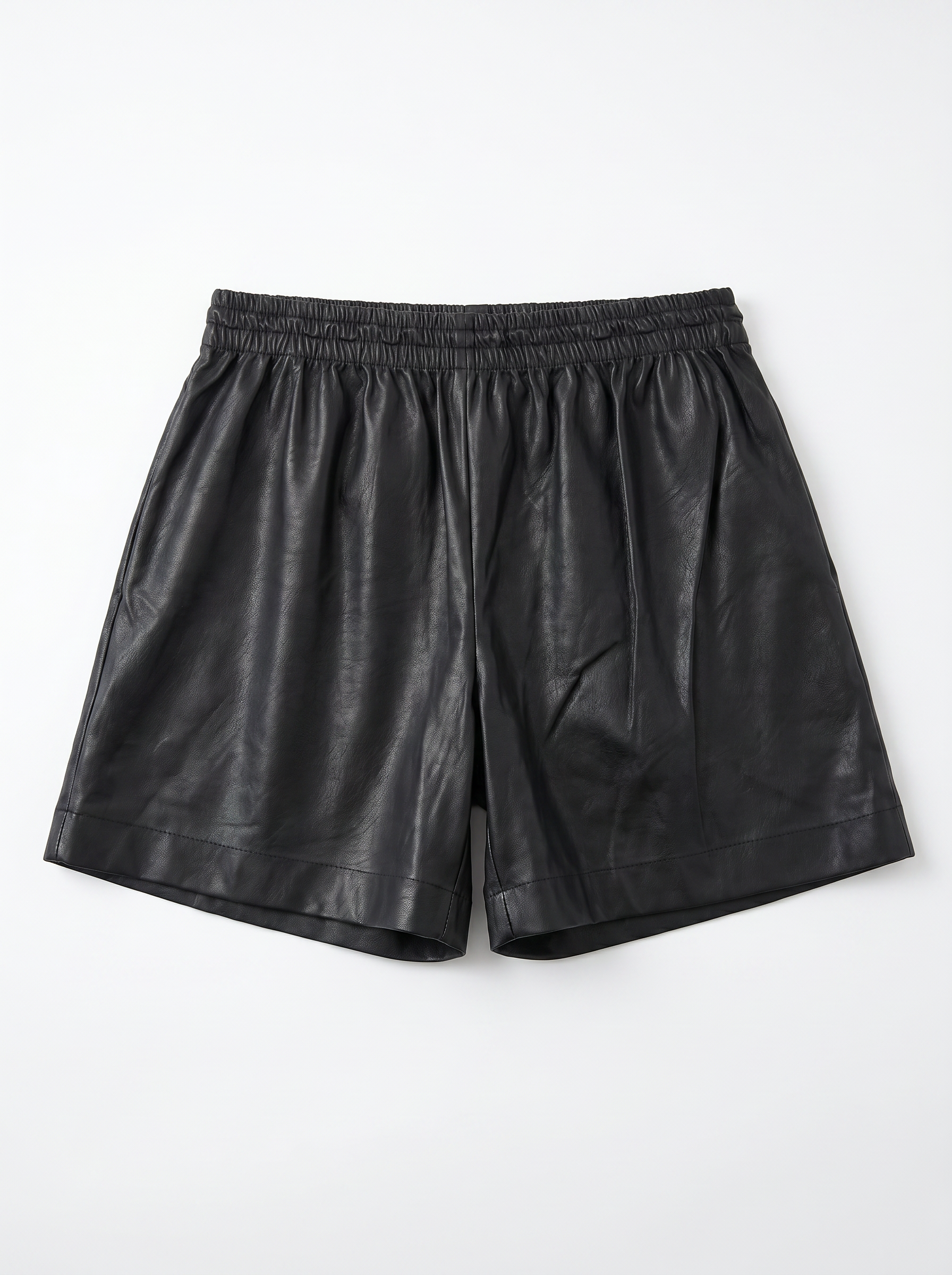 Shorts preto couro sintetico - Sem marca - imagem 2